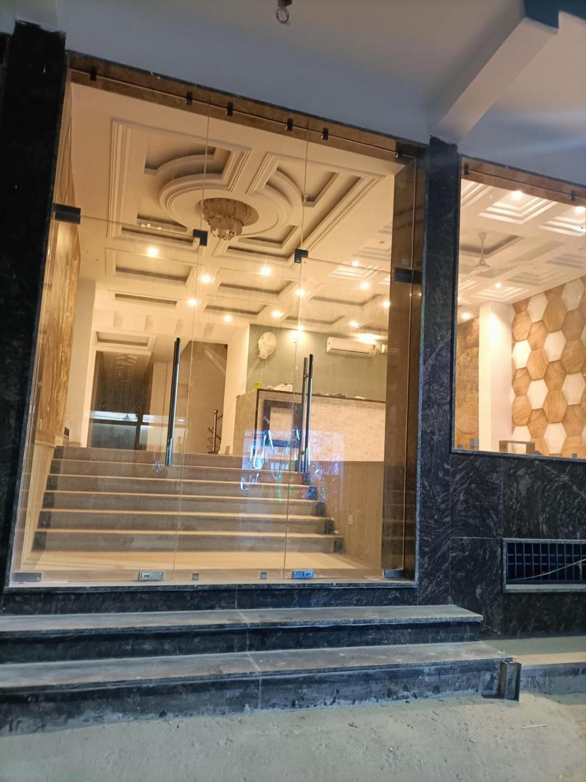 Hotel Ringer New Delhi Luaran gambar