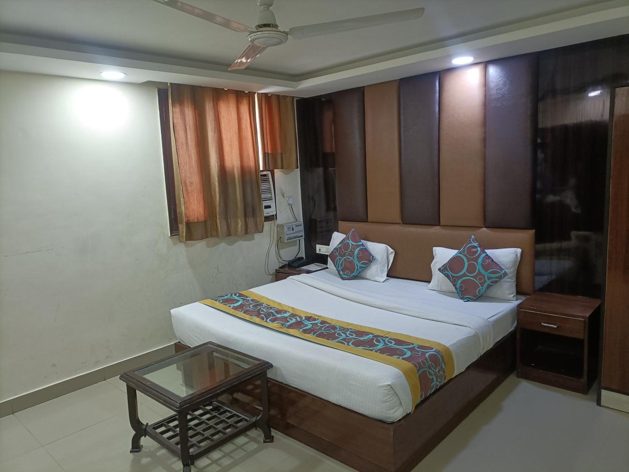 Hotel Ringer New Delhi Luaran gambar